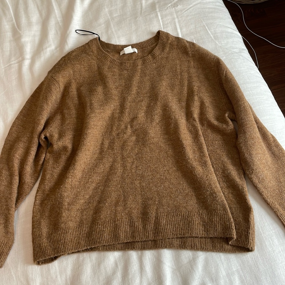 Brown/Tan Sweater